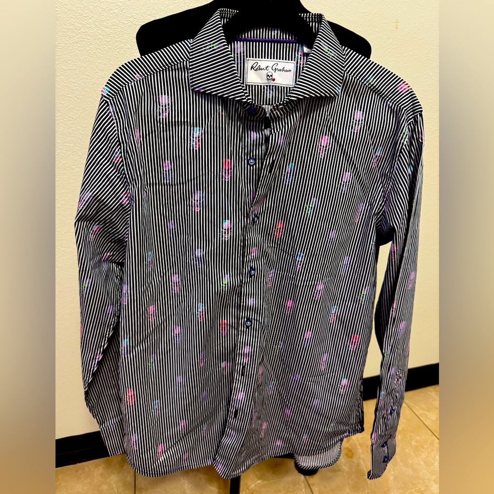 Robert Graham dress shirt for man.
